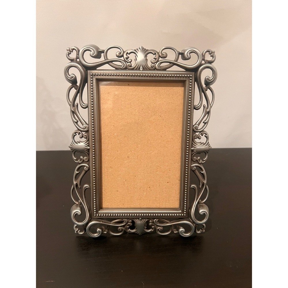 Pewter Picture Frame Silver Ornate Victorian Scroll Metal 4x6 Tabletop Decor